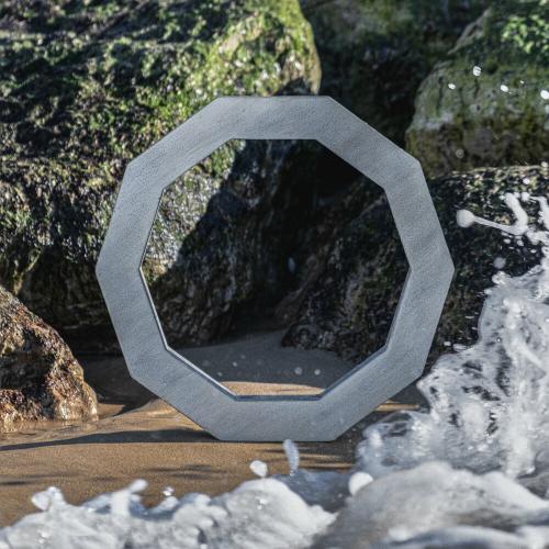 Hybrid Minds, Issey Cross & Fred V - Breathe Out