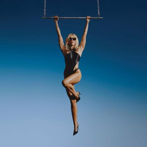 Miley Cyrus - Island