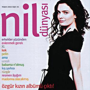 Nil Karaibrahimgil - Resmen Aşığım